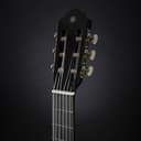 Yamaha C40BLII Akustikgitarre schwarz – Hochwertige Akustikgitarre für Einsteiger in edlem Design – 4/4 Gitarre aus Holz - 4