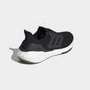 Adidas Ultraboost 22, Scarpe da Corsa da Uomo, Nero/Nero/Bianco - 6