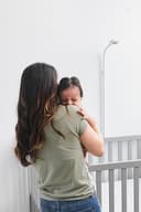 Nanit Bodenständer für Nanit Pro Babyphone - Baby Kamera Zubehör mit Ladeanschluss, Kabel - Babymonitor - Weiß (Kamera Nicht enthalten) - 11