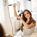 Remington Secador Pelo 2400 W, motor profesional AC, antiencrespamiento PROluxe tecnología OPTIheat, iónico, ráfaga de aire frío, 3 ajustes de calor/2 velocidades, difusor y concentrador AC9140 - 9