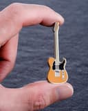 Zeayebsr 4 Stück süße Gitarre Brosche Set E-Gitarre Abzeichen für Musikinstrumente Hemden Mantel Pullover Rucksäcke, Brosche, Emaille Brosche, Emaille Pins - 3