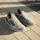 adidas Ultraboost Light, Scarpe da Ginnastica Unisex-Adulto, Putty Grey/Grey/Orbit Grey, 39 1/3 EU - 10