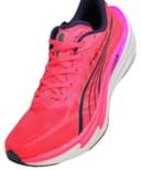 Puma Deviate Nitro 4 X Hyrox - Scarpe da corsa da uomo, Bianco-Orchidea Elettrica-Rosa Puro, 42 EU - 7