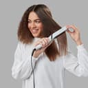 Remington Hydraluxe Pro Hair Straightener - Hydracare Mist Technology helps protect against heat damage - Moisture lock ceramic coated plates preserve hair’s moisture balance, Up to 230°C, S9001 - 2