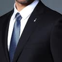 HONEY BEAR 1 Stück Broschen Pins E-Gitarre Musical Musik für Herren/Damen Anzug Hemd, Geschäft Hochzeit Geschenk,Silber Weiß Blau - 2