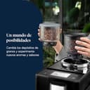 De’Longhi Rivelia – Perfetto Cafetera Superautomática, Espumador de Leche manual, 8 Bebidas One-Touch, Pantalla Táctil a Color, Depósitos de Granos de Café Intercambiables, Negro (EXAM440.35.B) - 6