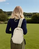 HAUMAUH Mochila Mujer Backpack Pequeña | Ligeras Bandolera Casual (21x30x11cm) Hombre | Viaje, Deportivas,Trabajo, Compras, Universidad & Uso diario (Caqui) - 4