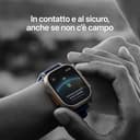 Apple Watch Ultra 3 GPS + Cellular, Cassa 49 mm in titanio nero con Trail Loop nero/cenere - M/L - 3