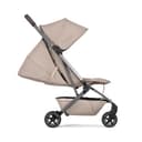 Joolz Aer2 Reise-Kinderwagen – Kompakter Reisebuggy für Babys und Kleinkinder, Einhand-Faltung, Liegefunktion & UPF 50+ Sonnendach, Flugzeug Handgepäck tauglich, ideal für Reisen (Sandy Taupe) - 6