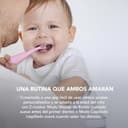 FOREO ISSA 4 Baby – Cepillo de dientes sónico de silicona para bebés y niños pequeños, cerdas ultrasuaves, masaje encías, temporizador LED, recargable USB, cepillo viaje impermeable - Pearl Pink - 3