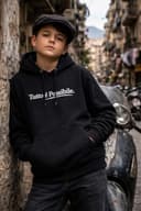 GEOLIER Official “Tutto È Possibile” – Felpa Nera con Cappuccio – Logo Album sul Fronte e Foto Ufficiale sul Retro – Merchandising Ufficiale (IT, Testo, L, Regular, Regular) - 2