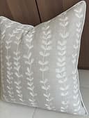 VAGMINE Funda de almohada cuadrada de lino bordada a mano para dormitorio principal, nuevo hogar, aniversario, granja, sofá, hojas flotantes, natural, 18 x 18 pulgadas - 2