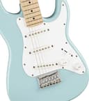Fender FSR Squier Electric Mini Stratocaster, Electric Guitar, Daphne Blue, Ideal For Guitar Beginners - 4