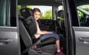 Seggiolino auto BRITAX RÖMER KIDFIX M i-Size, per bambini da 100-150 cm (i-Size) con e senza ISOFIX, 3,5-12 anni, Space Black - 5