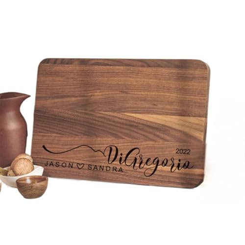 Tabla de cortar grabada personalizada, tablas de cortar personalizadas grabadas en madera para parejas, aniversario, recuerdo de inauguración de la casa (nogal)