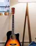 Winzz Chitarra Acustica Elettrificata, Chitarra Elettroacustica 4/4, Chitarra Adulti Bambini 12+ Anni, Chitarra Folk Principianti Kit con 12 Accessori (Corde di Acciaio, 41 Pollici, Lucido Sunburst) - 2