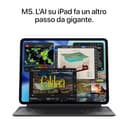 Apple iPad Pro 13'' (M5): Ultra Retina XDR, Vetro standard, 1 TB, Wi-Fi + Cellular, fotocamere frontale e posteriore da 12MP, scanner LiDAR, un giorno di batteria – Nero siderale - 3