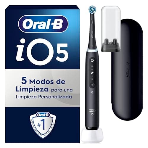 Oral-B iO 5 Cepillo de Dientes Eléctrico Negro Recargable, 1 Cabezal y Estuche De Viaje, 1 Portarrecambios, 5 Modos De Cepillado Con Blanqueamiento Dental, Sensor De Presión, Diseñado por Braun