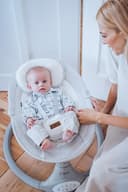 MoMi KENANI Babywippe für Kinder bis 9 kg, klappbar, mit Fernbedienung & Bluetooth zum Verbinden mit Smartphone, Batterie- oder Stromanschluss, mit 5-Punkt-Sicherheitsgurt, Sonnenschutz, Insektennetz - 11