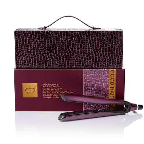 ghd Set Regalo Chronos Cherry Chic, Include Piastra per Capelli Professionale HD Motion-Responsive in Tonalità Rosso Ciliegia ed Elegante Cofanetto Viaggio, Styling Veloce e Risultati Duraturi