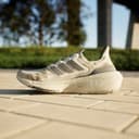 adidas Ultraboost Light, Scarpe da Ginnastica Unisex-Adulto, Putty Grey/Grey/Orbit Grey, 39 1/3 EU - 11