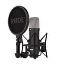RØDE NT1 Signature Series micrófono de condensador de gran diafragma de la con soporte antivibraciones, filtro antipop y cable XLR para producción musical, grabación de voz, streaming y podcasting - 1