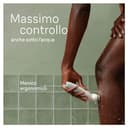 Braun Silk-épil 9 Depilatore Donna, Epilatore Elettrico Donna con Testina Flessibile per una Epilazione Semplice, Wet & Dry, Pelle Liscia a Lungo, con Testina per Rasoio Donna e Cappuccio Rifinitore - 4