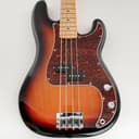 Musiclily 13 Agujeros Precision Bass Pickguard Golpeador para Fender American/México Standard Bajo Estilo P, 4 capas Red Pearl - 5