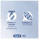 Oral-B Spazzolino Elettrico Ricaricabile iO6 Nero Con Custodia Da Viaggio, 1 Spazzolino + 1 Dentifricio Gengive & Smalto Repair, Classico-Menta 75ml - 10