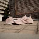 adidas Damen Laufschuhe Ultraboost 5 W Sandy Pink/Sandy Pink Met./Zero Met. 36 - 2