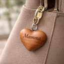 Rienco | Portachiavi personalizzato cuore in legno, bombato, incisione su entrambi i lati, 5x5x0,8 cm, ciliegio | Artigianato italiano, portachiavi cuore legno personalizzato - 3