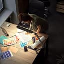 SKYLEO Lámpara Escritorio-Flexo LED Escritorio 1300LM - 5 modos de color x 11 niveles de brillo - Brazo oscilante ajustable - Temporizador y función de memoria - 12W Flexo - Negro - 7