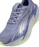 PUMA Maxima Pro - Tenis Unisex para Correr de Carretera, Gris Plateado Vibrante, Niebla y Manzana Spritz, Talla 9.5 de Reino Unido, Vibrante Gris Plateado Niebla Apple Spritz, 44 EU - 7