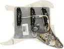 Fender Strat Pickguard, vorverkabelt, Vintage-Stil, geräuschlos, SSS, Pergament, 11 Löcher, PG - 3