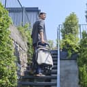 Inglesina NOW Passeggino Compatto Leggero 7,2 kg, Chiusura Automatica One Touch, Reclinabile 170°, Capotta UPF 50+, dalla Nascita fino a 22 kg, Snap Grey - 2