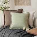 Foindtower Set de Fundas de cojín de Lino con Flecos, 2 Unidades, Decorativas, Estilo Bohemio y rústico, con borlas, Suaves, Fundas de Acento para sofá, Cama, hogar, 40 x 40 cm, Verde Salvia Claro - 5