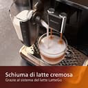 Philips 2200 Series Macchina da Caffè Automatica - Montalatte LatteGo, 3 Bevande, Display Touch Intuitivo, Nero Lucido (EP2231/40) - 3
