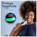 Oral-B iO 5 Cepillo De Dientes Eléctrico Negro Con 1 Cabezal, 1 Funda Magnética y 1 Soporte de Recambios, 5 Modos De Cepillado, Sensor De Presión y Temporizador, Diseñado Por Braun - 2