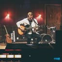 MAX Guitarra Acústica Eléctrica Sunburst - Set Completo con Amplificador 40W, Funda, Afinador Digital, Correa, Púas y Cuerdas de Repuesto - Perfecta para Principiantes y Profesionales - 9