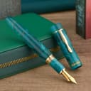 Asvine Penna stilografica in legno stabilizzato C2000 Numero 8 con pennino medio, grande, fatta a mano, modello unico, con confezione regalo e set da collezione - Oasis - 9