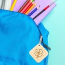 Rienco | Portachiavi personalizzato in legno d’acero, colore Acero | Incisione quadrifoglio, design liscio, leggero 10g | Ciondolo portafortuna per borse, auto, casa - 4