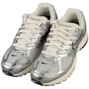Nike HJ7310-025 Nike Air Pegasus 2005 Damen Photon DUST/Chrome-Gridiron-SAIL EU 42 - 9