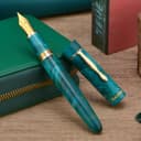 Asvine Penna stilografica in legno stabilizzato C2000 Numero 8 con pennino medio, grande, fatta a mano, modello unico, con confezione regalo e set da collezione - Oasis - 8