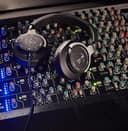 Audio-Technica M70x Cuffie professionali da studio per mixaggio e tracciamento in studio, FOH, DJing, mastering, post-produzione, analisi forense dell'audio e ascolto personale. - 5