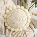 Rundes Boho Dekokissen 45cm Bodenkissen Gehäkelt Niedlich Dekorativ Für Couch Weißes Akzentkissen Für Bett Kissenbezüge Und Einsätze Kreis Grobstrick-Dekokissen Mit Niedlichen Pompon-Quasten Beige - 1