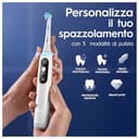 Oral-B Spazzolino Elettrico Ricaricabile iO 6N, Sensore di Pressione, Display Interattivo, Intelligenza Artificiale, 2 Testine, 1 Spazzolino, 1 Custodia da Viaggio, Bianco, Idea Regalo - 5