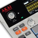 Akai Professional MPC Sample Sampler, Secuenciador y Procesador de Efectos Portátil Standalone con Batería Recargable, USB-C, Altavoz Integrado y Micrófono - 24
