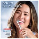 Oral-B Pro Series 3 Elektrische Zahnbürste Doppelpack — Electric Toothbrush, Inkl. 4 Aufsteckbürsten — 3 Putzmodi für Zahnpflege, Zahnbürste Elektrisch, Designed by Braun, Schwarz und Weiß - 4