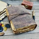 ALCRAFT diario rilegato in pelle vintage, pagine con bordi effetto antico, fatto a mano, album da disegno, libro delle ombre, pagine spesse, per uomini e donne (15.24 X 11.43 - CM) - 1