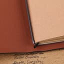 Eujgoov Diario in pelle fatta a mano, taccuino da viaggio in pelle sintetica, classico, diario da viaggio, ricaricabile, per uomini o donne (nero) - 5